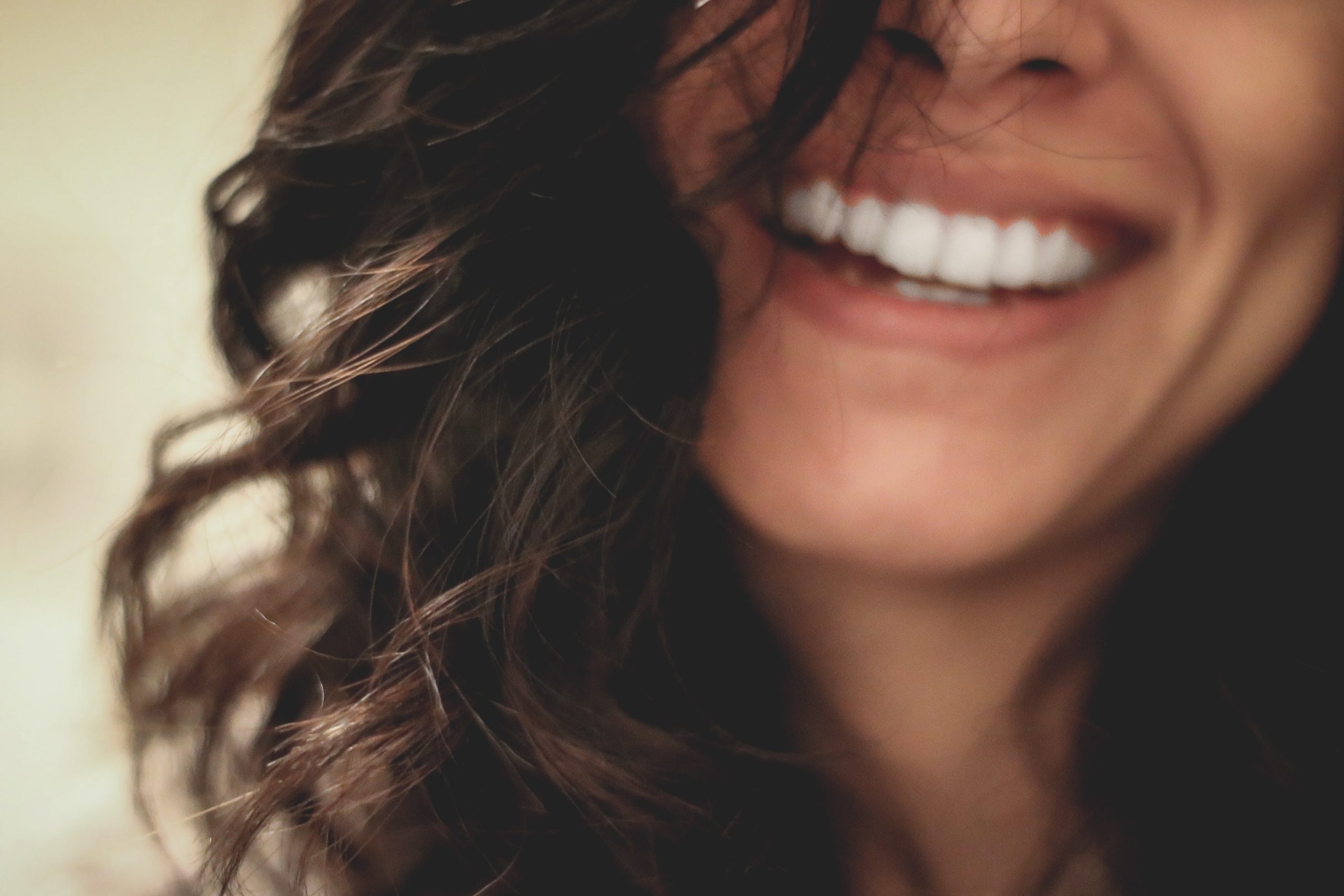 Cómo aprender a adoptar una actitud positiva ante las circunstancias