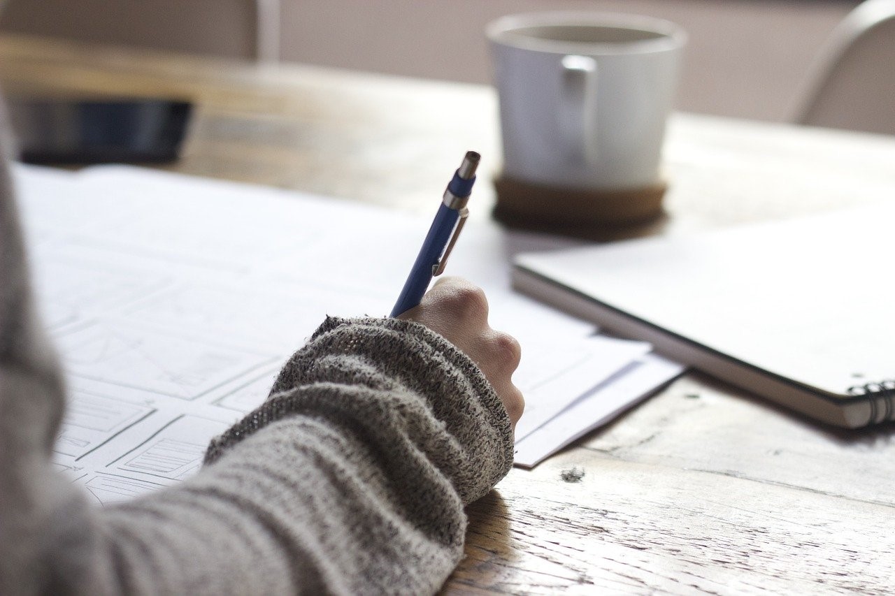 La escritura terapéutica para iniciar tus sesiones de psicología online