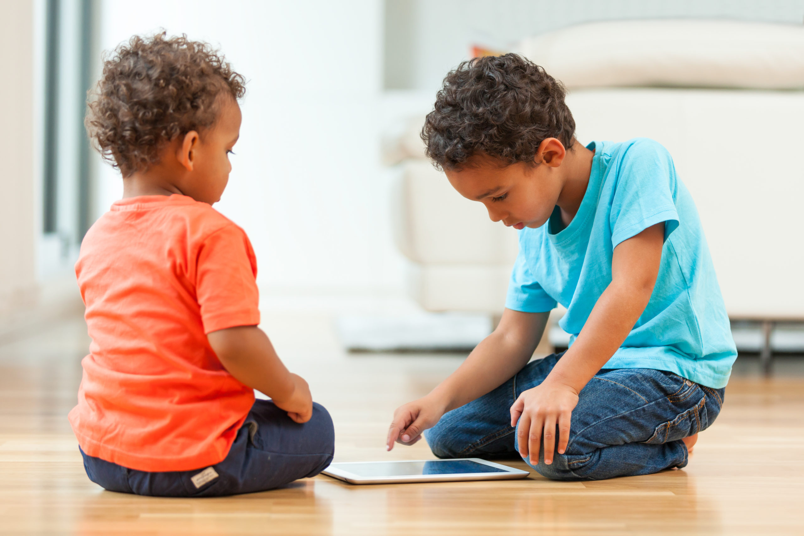 como manejar niños autistas