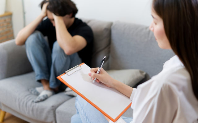 Sesión Psicológica con Adolescentes